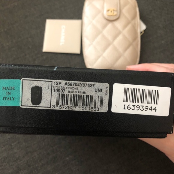 Chanel Card Holder - Picture 3 of 8